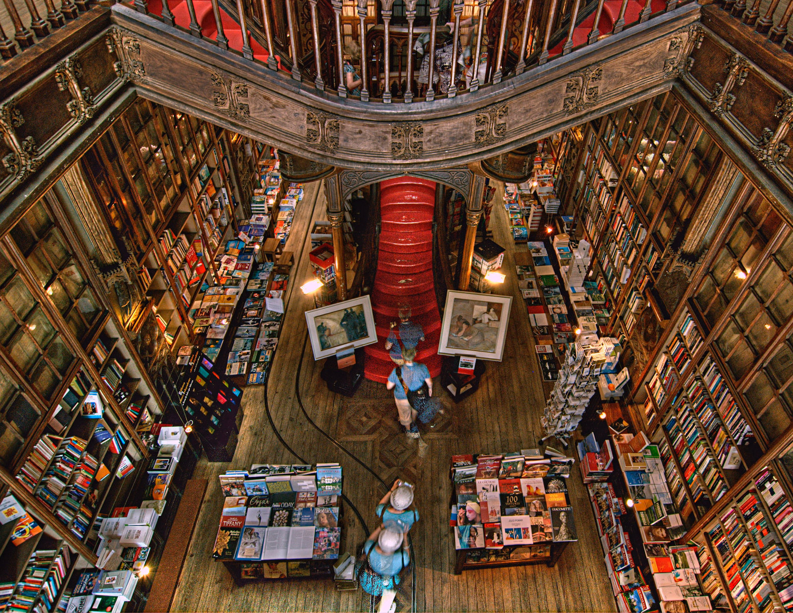 The Lello bookshop and iconic Harry Potter spots in Porto
